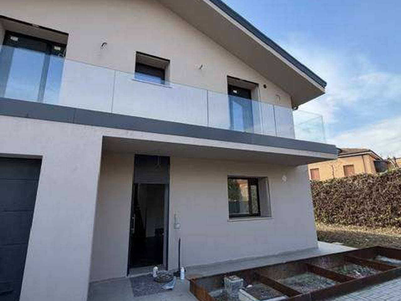 casa indipendente in vendita a Modena in zona San Lazzaro / Modena Est