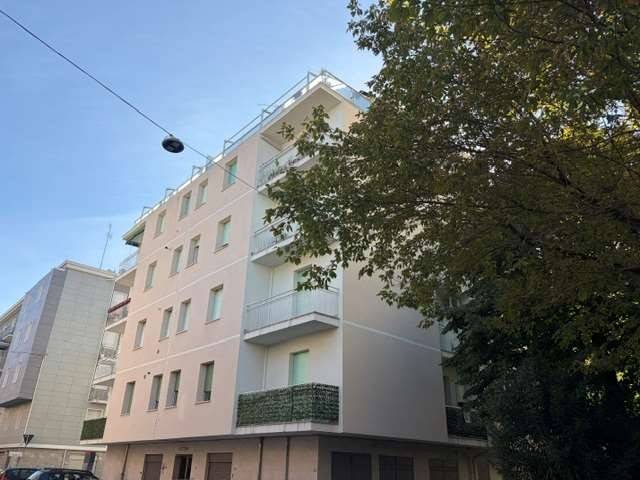 appartamento in vendita a Modena in zona San Faustino