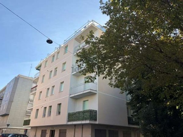 appartamento in vendita a Modena in zona San Faustino