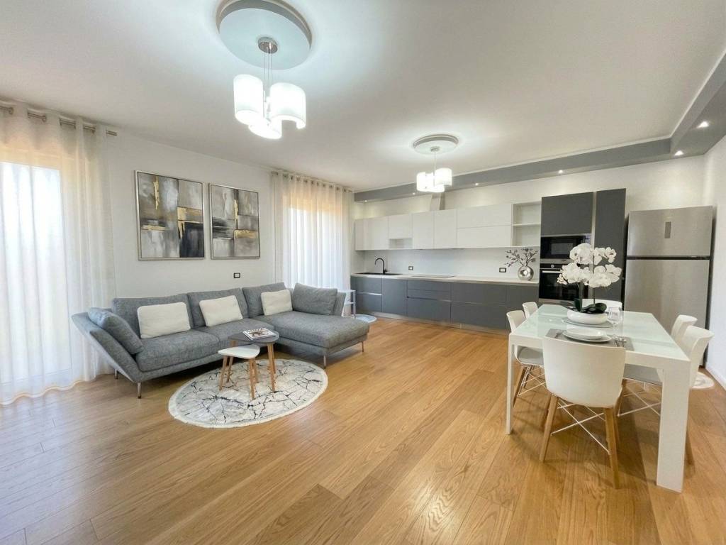 casa indipendente in vendita a Modena in zona Vaciglio