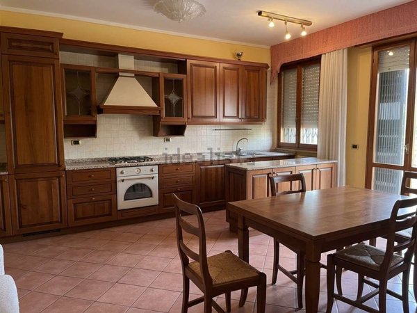 appartamento in vendita a Modena in zona Saliceto Panaro