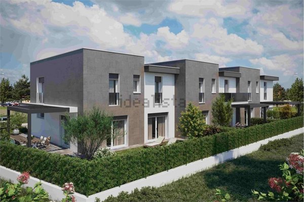 casa indipendente in vendita a Modena