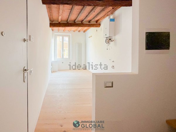 appartamento in vendita a Modena in zona Centro Storico