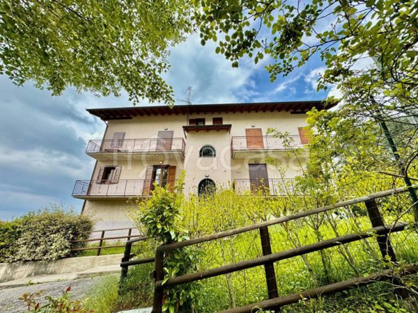 appartamento in vendita a Montecreto