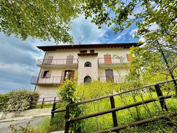 appartamento in vendita a Montecreto
