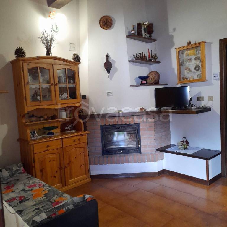 appartamento in vendita a Montecreto