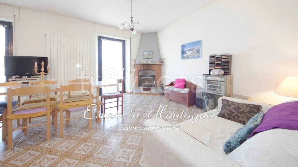 appartamento in vendita a Montecreto