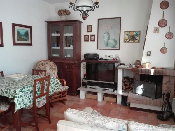 appartamento in vendita a Montecreto