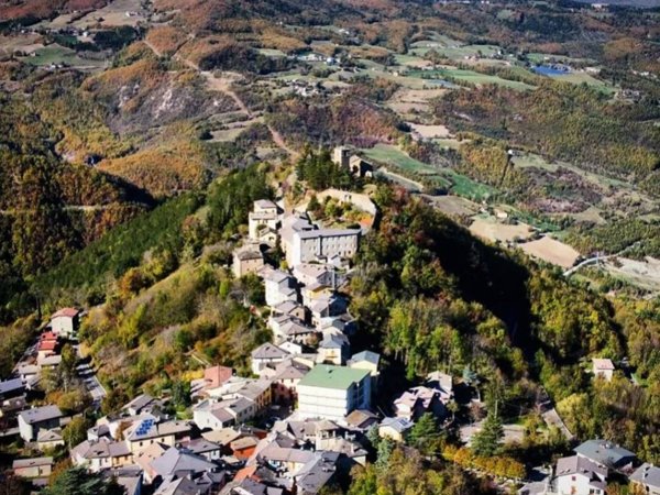 appartamento in vendita a Montecreto
