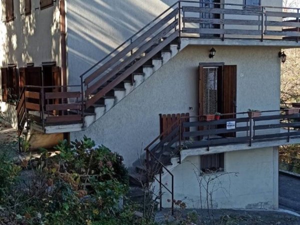 appartamento in vendita a Montecreto