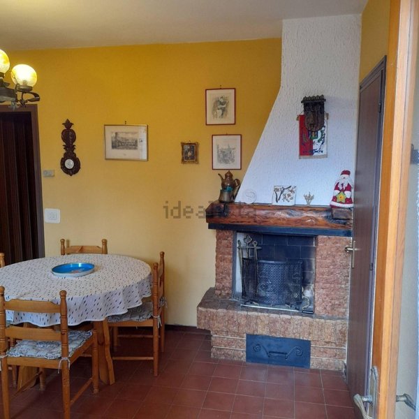 appartamento in vendita a Montecreto