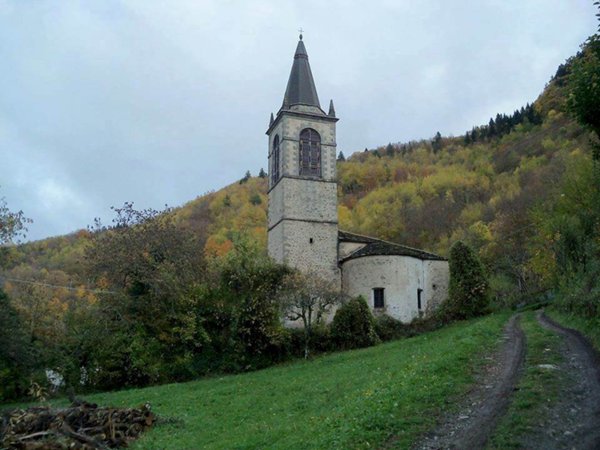 terreno agricolo in vendita a Montecreto in zona Magrignana