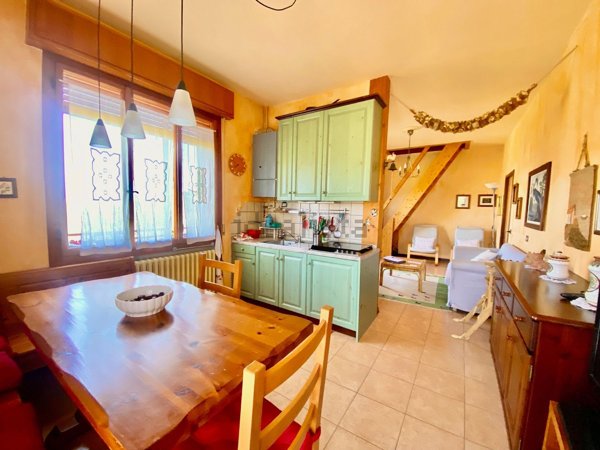 appartamento in vendita a Montecreto