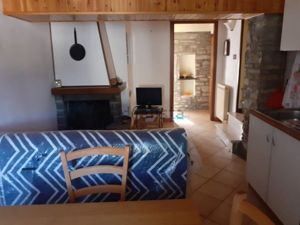 appartamento in vendita a Montecreto