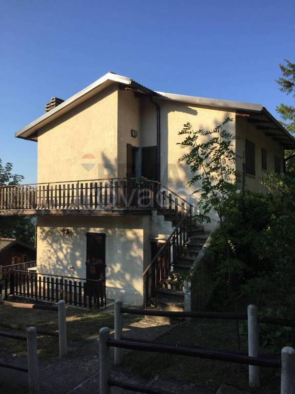 appartamento in vendita a Montecreto