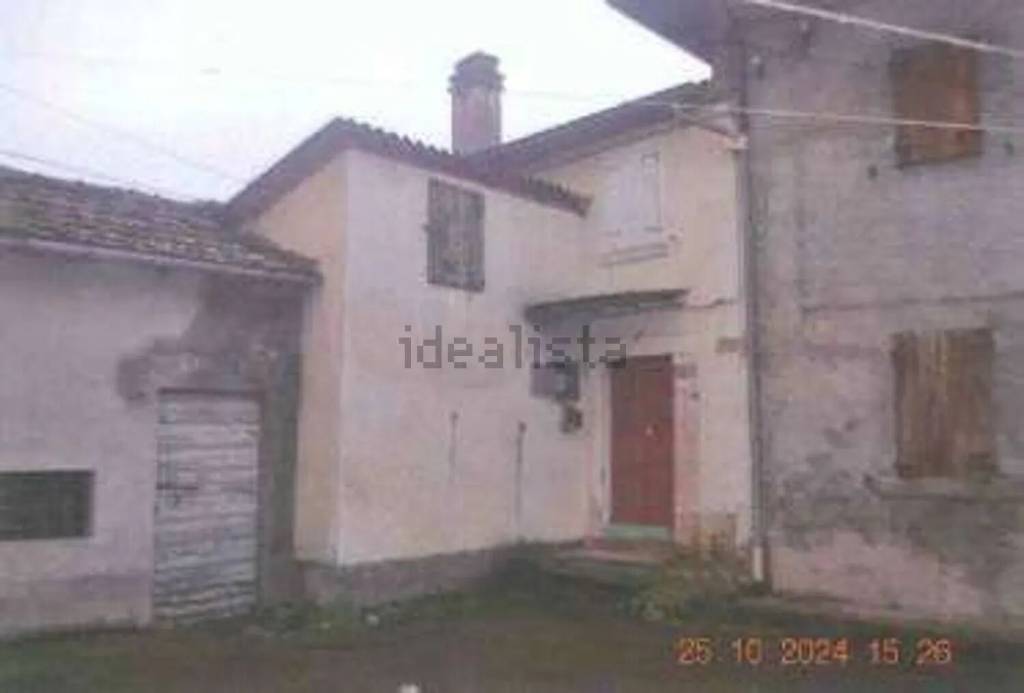 casa indipendente in vendita a Montecreto