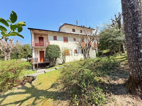 appartamento in vendita a Montecreto