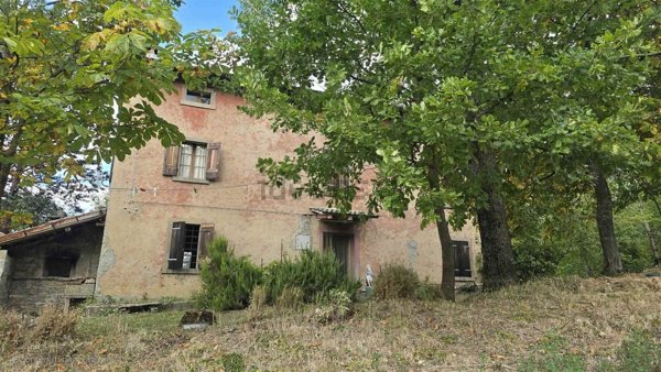 appartamento in vendita a Montecreto