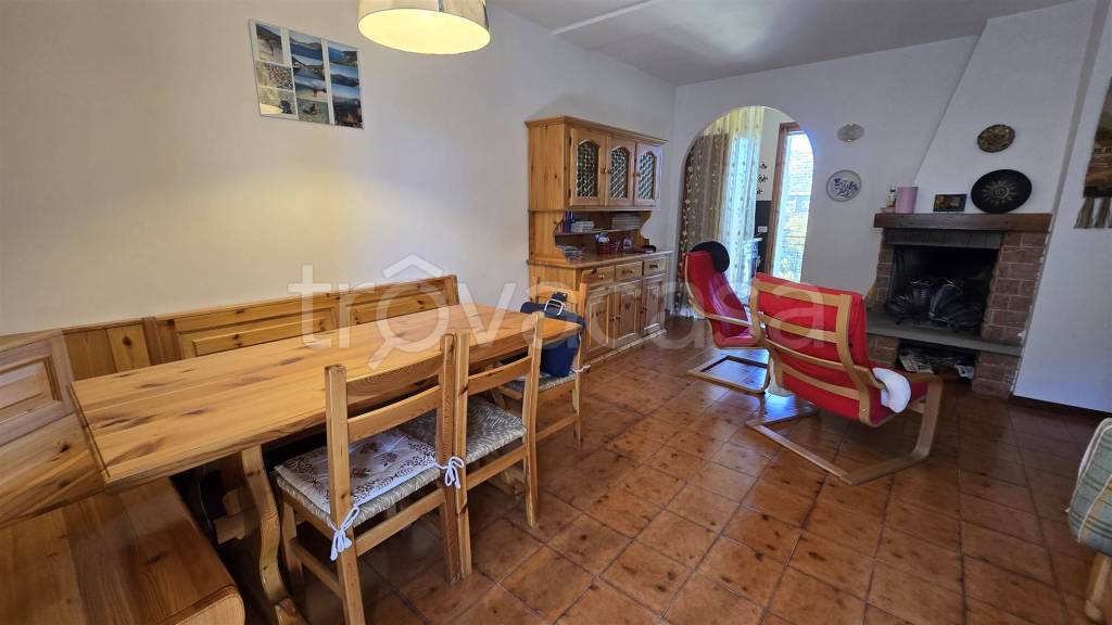 appartamento in vendita a Montecreto