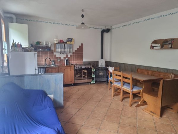 appartamento in vendita a Montecreto