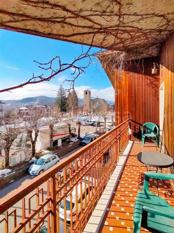 casa indipendente in vendita a Montefiorino