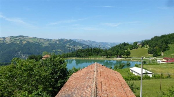 pentavano in vendita a Montefiorino