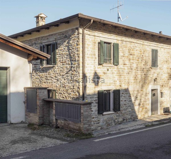 appartamento in vendita a Montefiorino