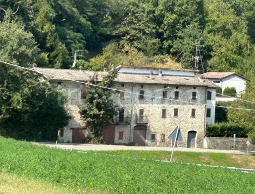 ufficio in vendita a Montefiorino