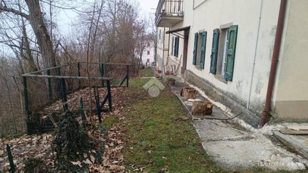 appartamento in vendita a Montefiorino