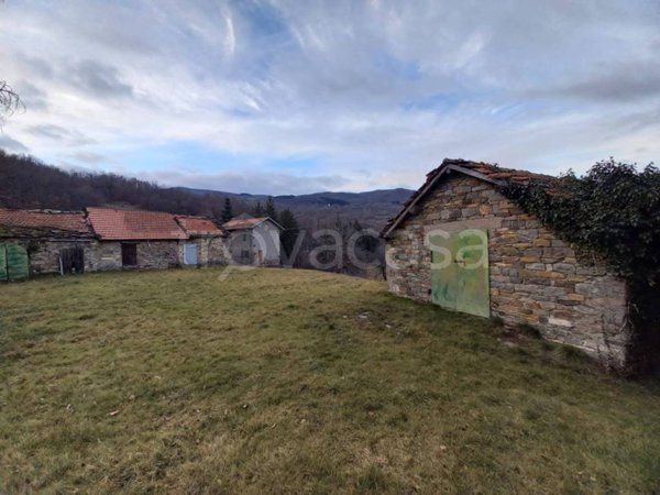 casa indipendente in vendita a Montefiorino