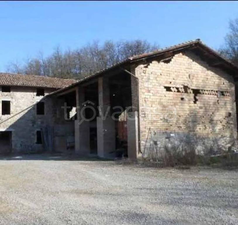 ufficio in vendita a Montefiorino