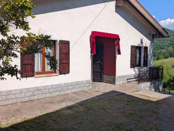 appartamento in vendita a Montefiorino in zona Farneta