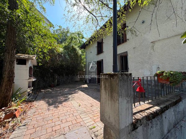 casa indipendente in vendita a Montefiorino