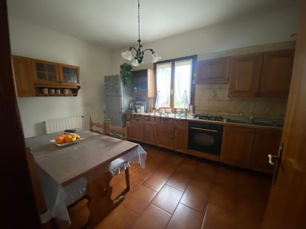 casa indipendente in vendita a Montefiorino in zona Rubbiano