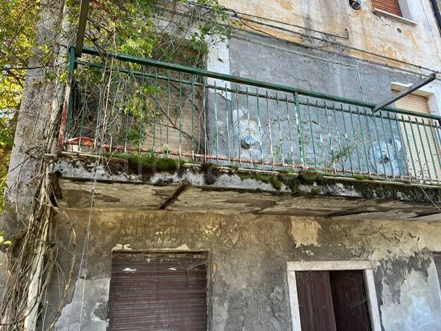 appartamento in vendita a Montefiorino