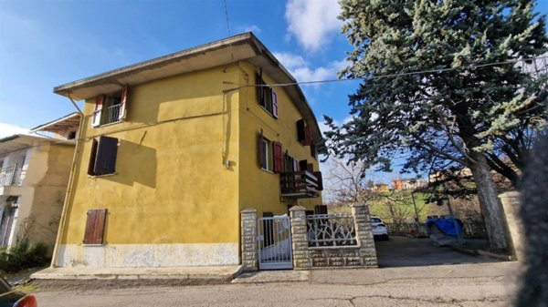 casa indipendente in vendita a Montese in zona San Martino