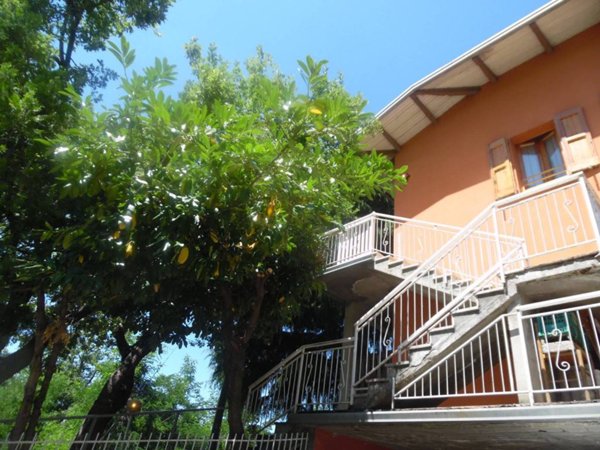 casa indipendente in vendita a Montese in zona Salto