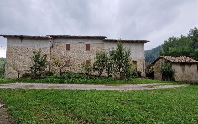 casa semindipendente in vendita a Montese