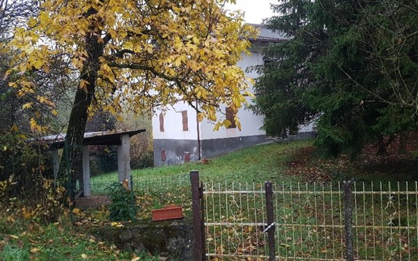casa indipendente in vendita a Montese
