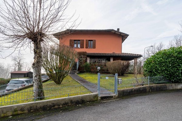 appartamento in vendita a Montese in zona Salto