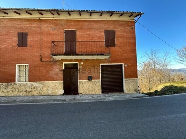 casa indipendente in vendita a Montese in zona Maserno