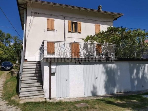 casa indipendente in vendita a Montese