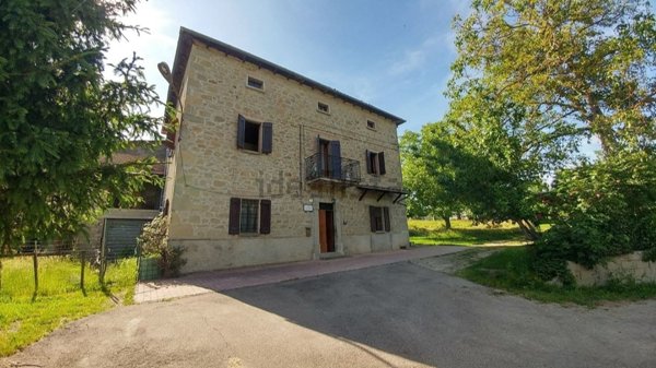 casa indipendente in vendita a Montese
