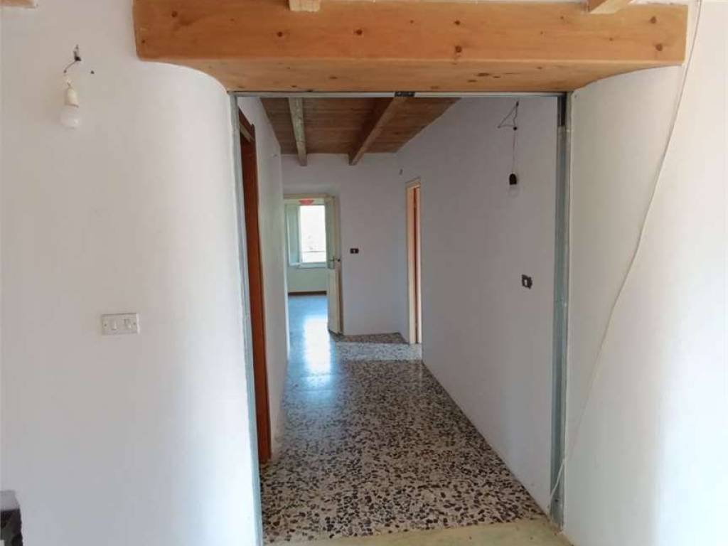 casa indipendente in vendita a Montese
