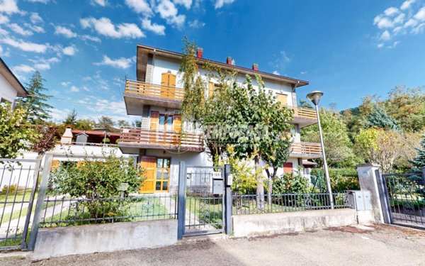 appartamento in vendita a Montese