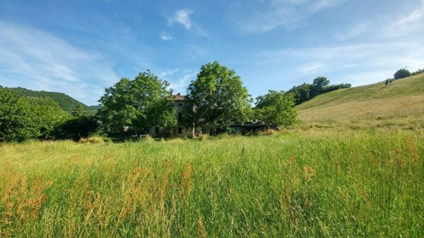 casa indipendente in vendita a Montese