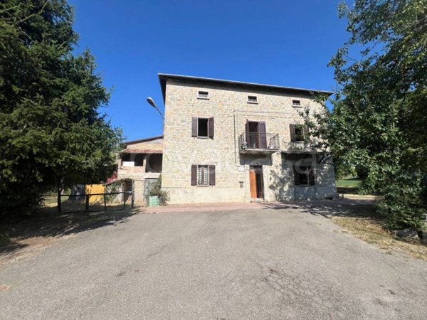 casa indipendente in vendita a Montese