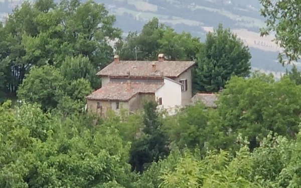 casa indipendente in vendita a Montese in zona Maserno