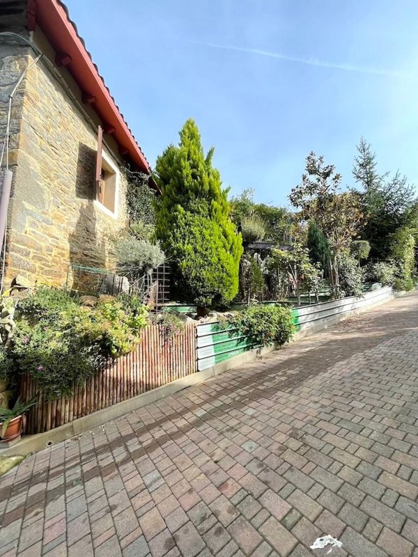 casa indipendente in vendita a Montese