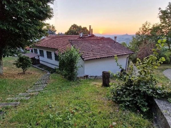 casa indipendente in vendita a Montese in zona Maserno